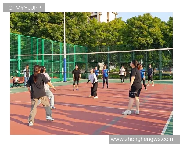 重庆排球队的默契配合与战术分析探讨排球运动的团队精神与竞技魅力 重庆排球队的默契配合与战术分析探讨排球运动的团队精神与竞技魅力